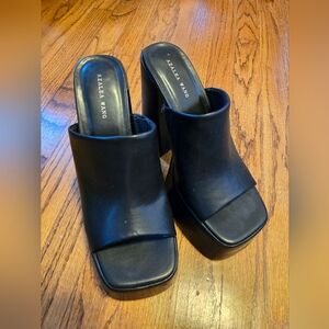 Azalea Wang Black Platform Leather Mules size 10